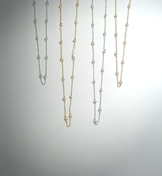 Colar Feminino Comprido com Zircônias