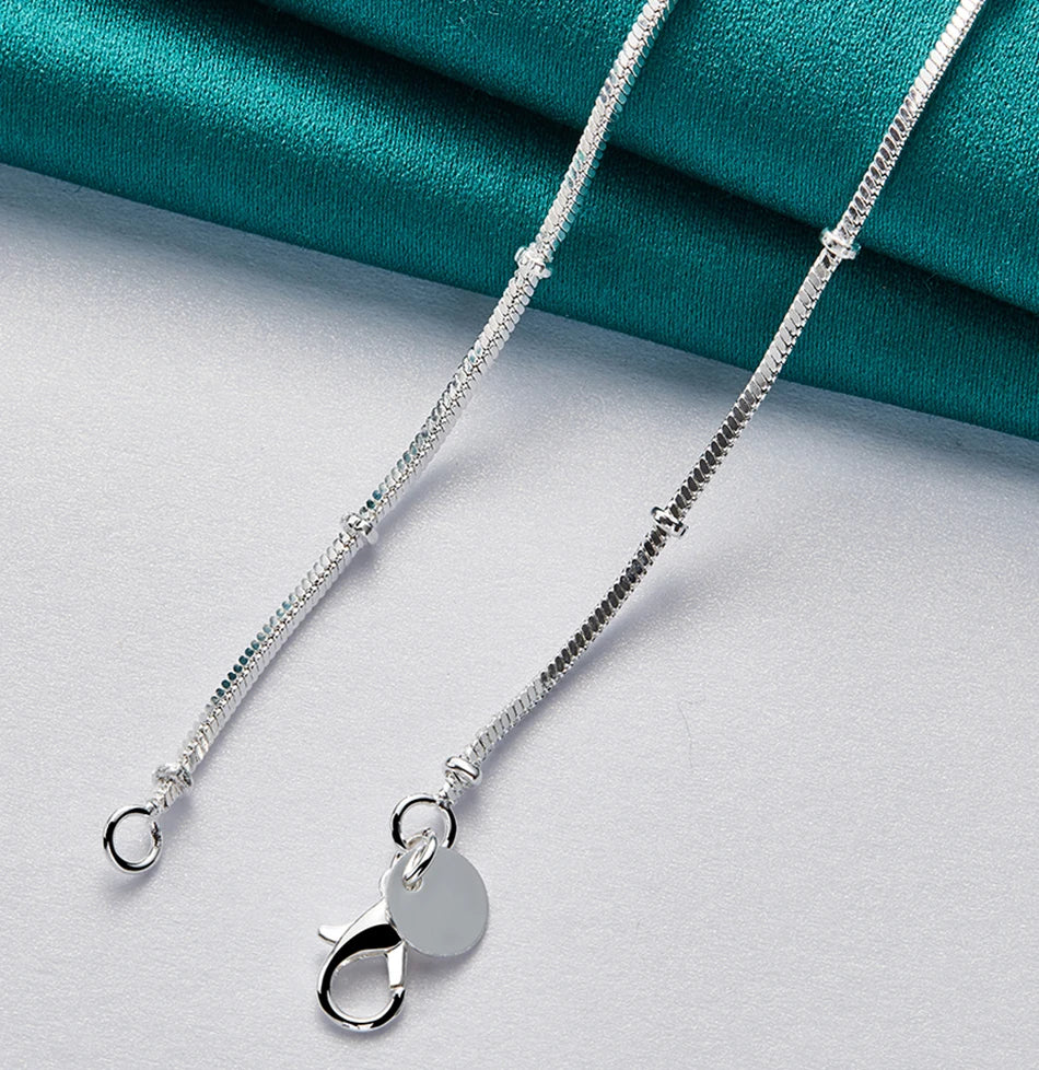 Colar Feminino Snake Quadrada com Esferas