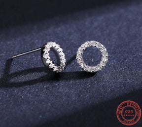 Round Earring Studded with Zirconias (925 Sterling Silver)