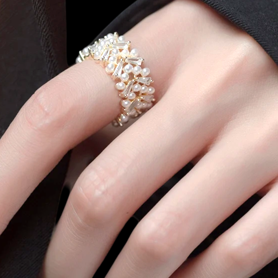 Adjustable Ring with Pearls and Zirconia
