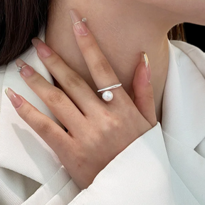 Adjustable Ring with Pearl (925 Sterling Silver)