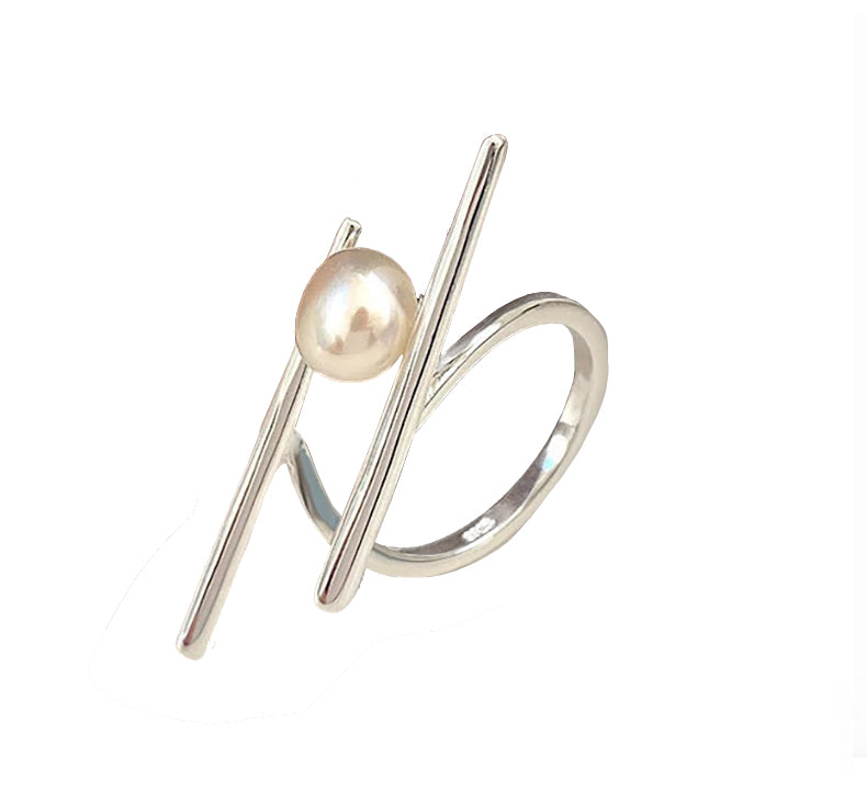 Parallels Adjustable Ring with Pearl