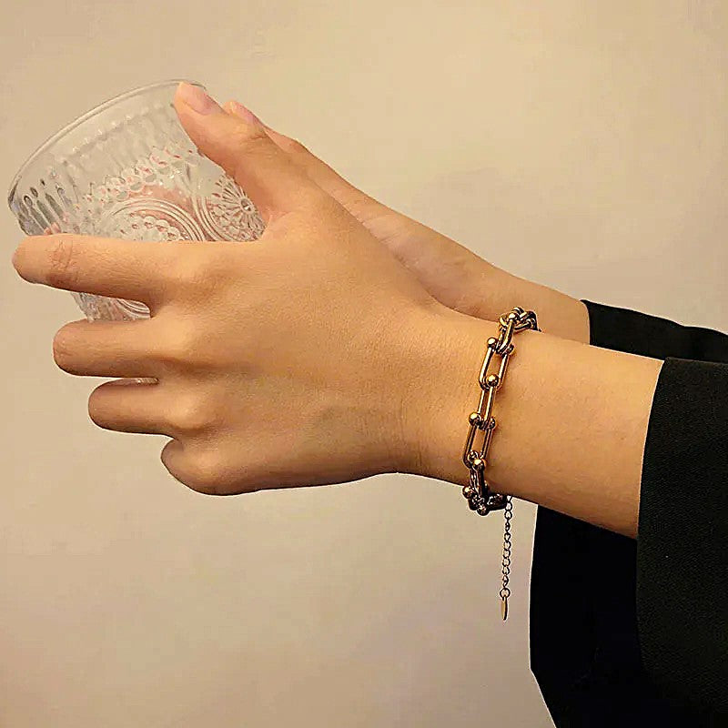 Pulseira Feminina de Elos com Esferas