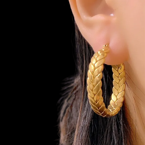 Braided Hoop Earring 