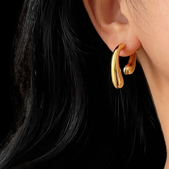 Classic Water Drop Earring 