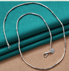 Colar Feminino Snake Quadrada com Esferas