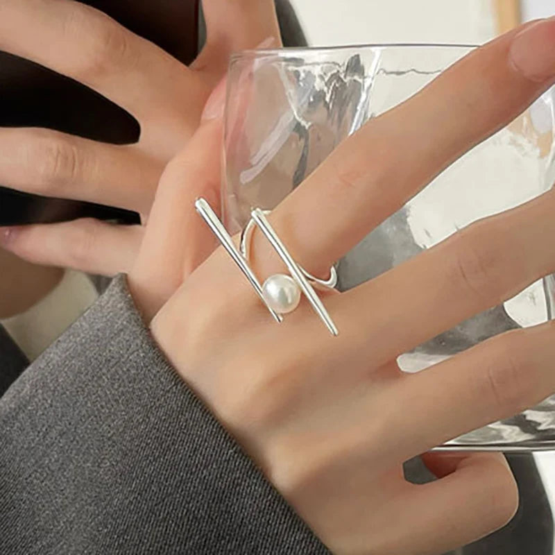Parallels Adjustable Ring with Pearl